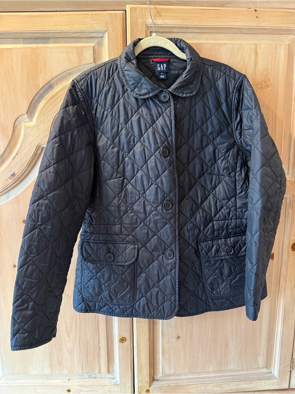 Vintage Women’s GAP Quilted Black Nylon Jacket